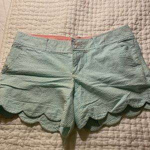 Lilly Pulitzer butter cup short